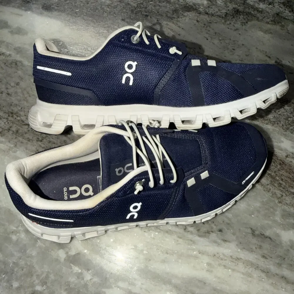 On Cloud 6 Men's - Blue - WORN BARLEY ONCE - Size 8 (SRC)